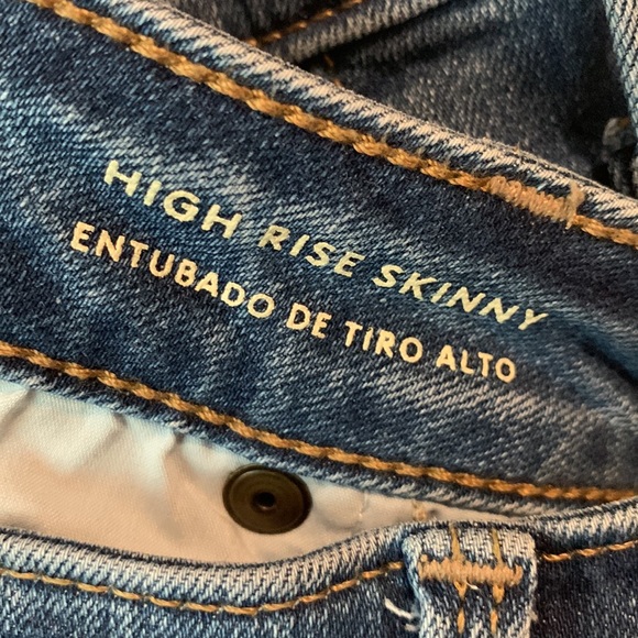 Universal Threads High rise skinny jeans - size 16 - Picture 4 of 4